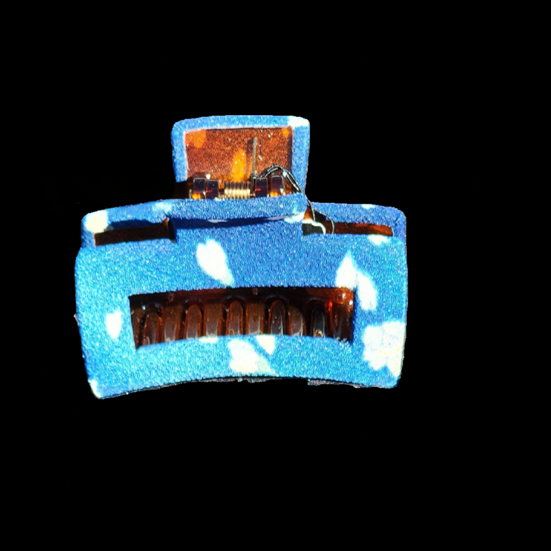 Blue Radiance and Rover Blue with White Hearts on Clip  